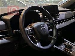 ميتسوبيشي اوتلاندر